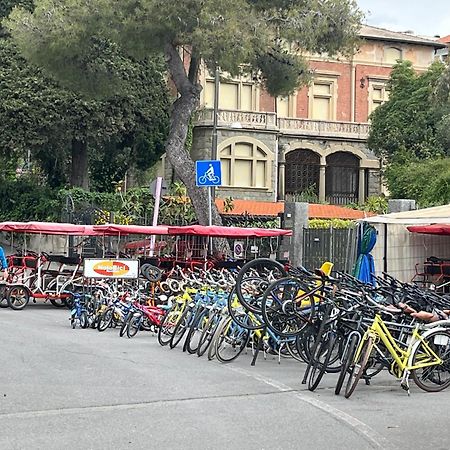 Casa Rosa Lucia Centrale Con Parcheggio 圣雷默 外观 照片