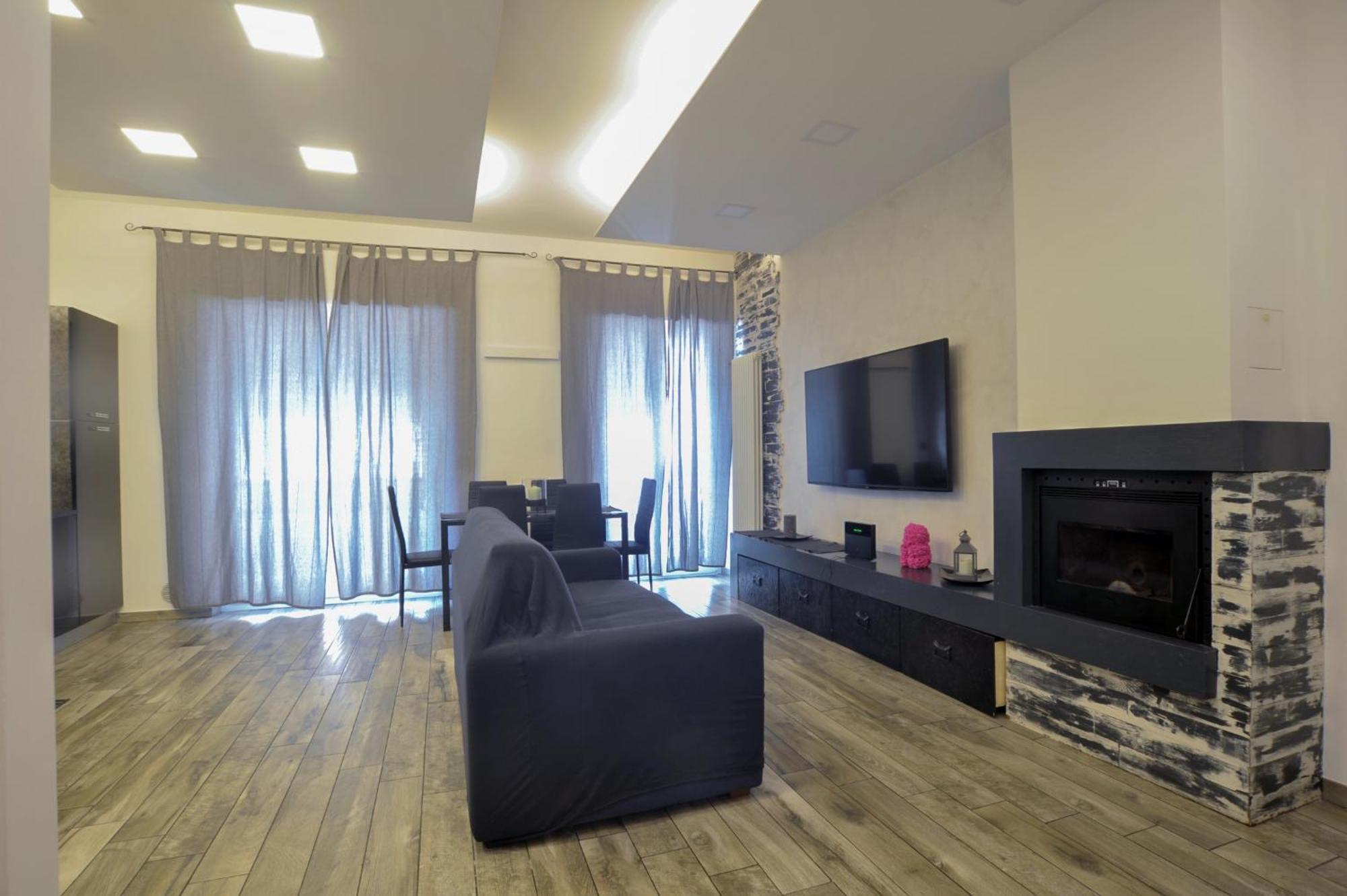 Casa Rosa Lucia Centrale Con Parcheggio 圣雷默 外观 照片