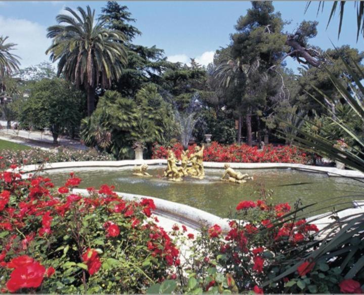 Casa Rosa Lucia Centrale Con Parcheggio 圣雷默 外观 照片